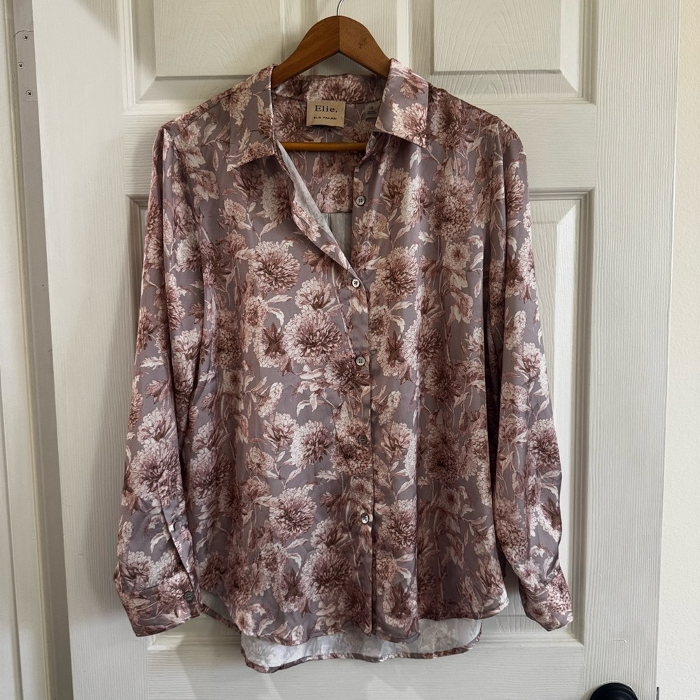 Elie Tahari Lavender Floral Blouse